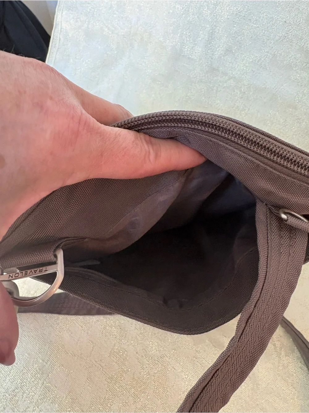 Travelon Unisex Crossbody Bag - Gray